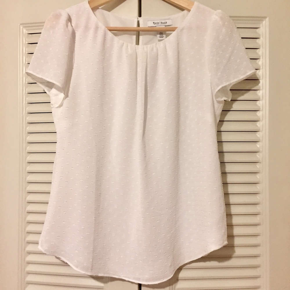NWT White House Black Market White Swiss Dot Top